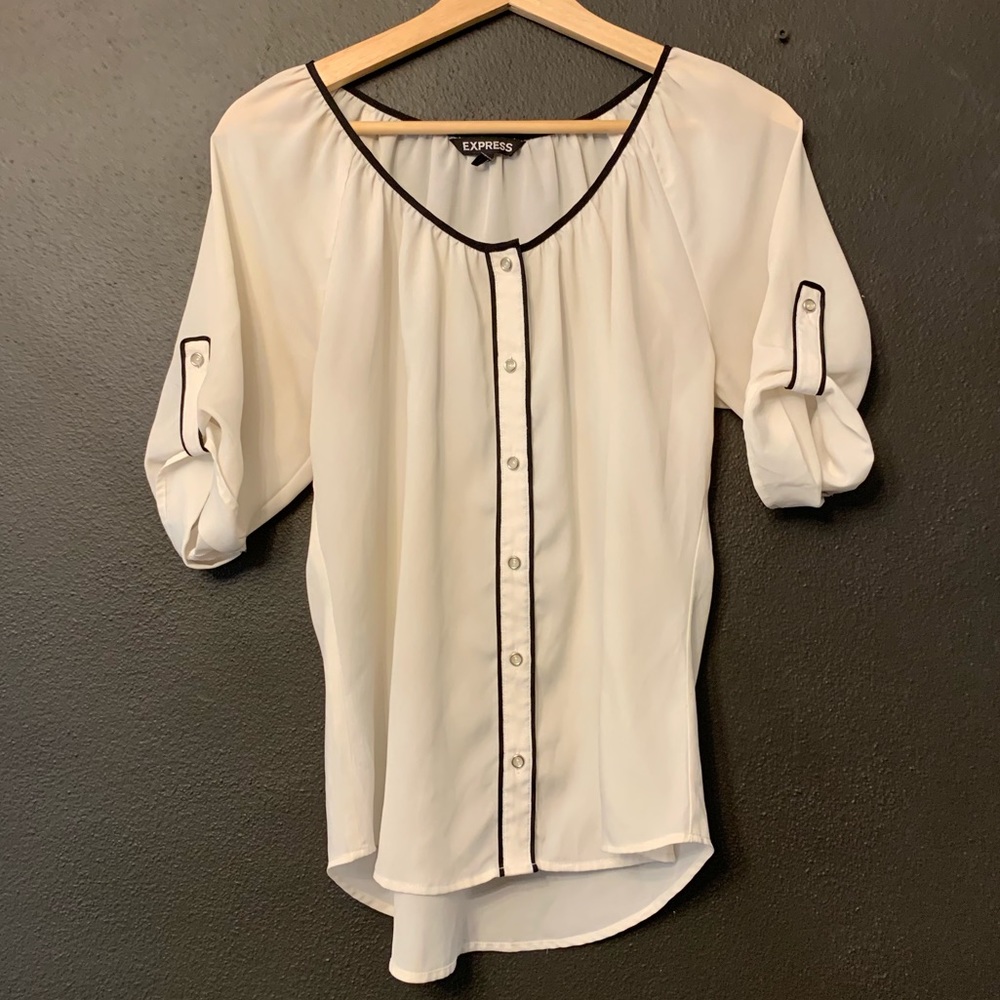 Cream button down with black piping detail!